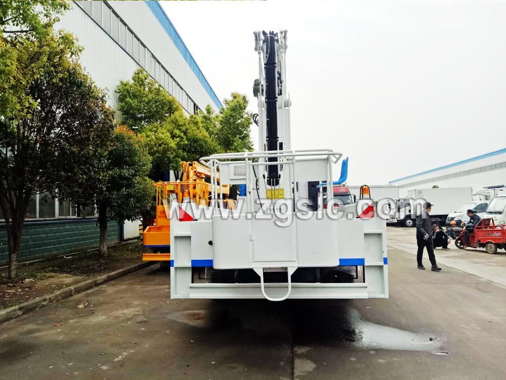 東風(fēng)多利卡D9高空作業(yè)車(國五)