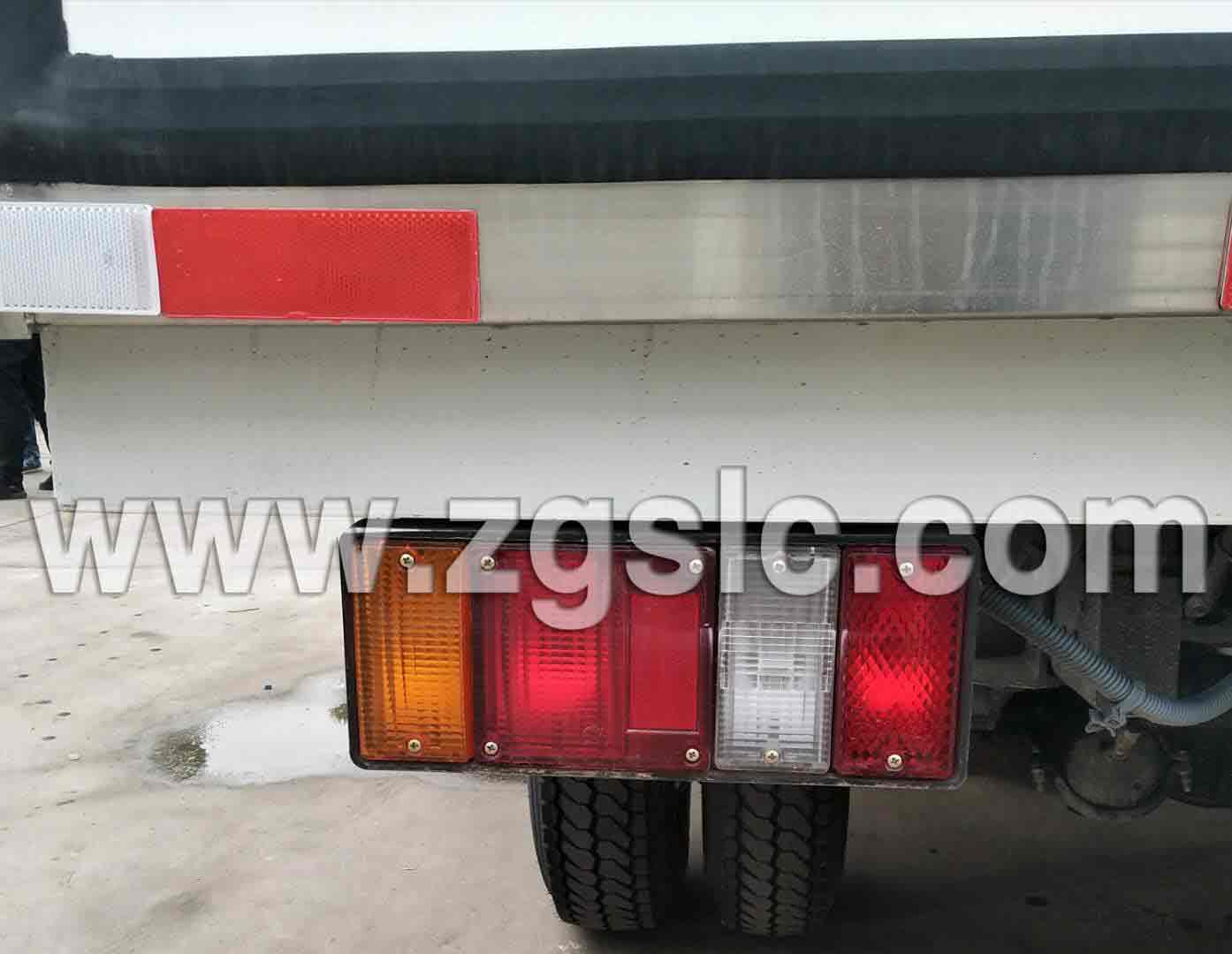 福田祥菱V1廣告宣傳車(chē)