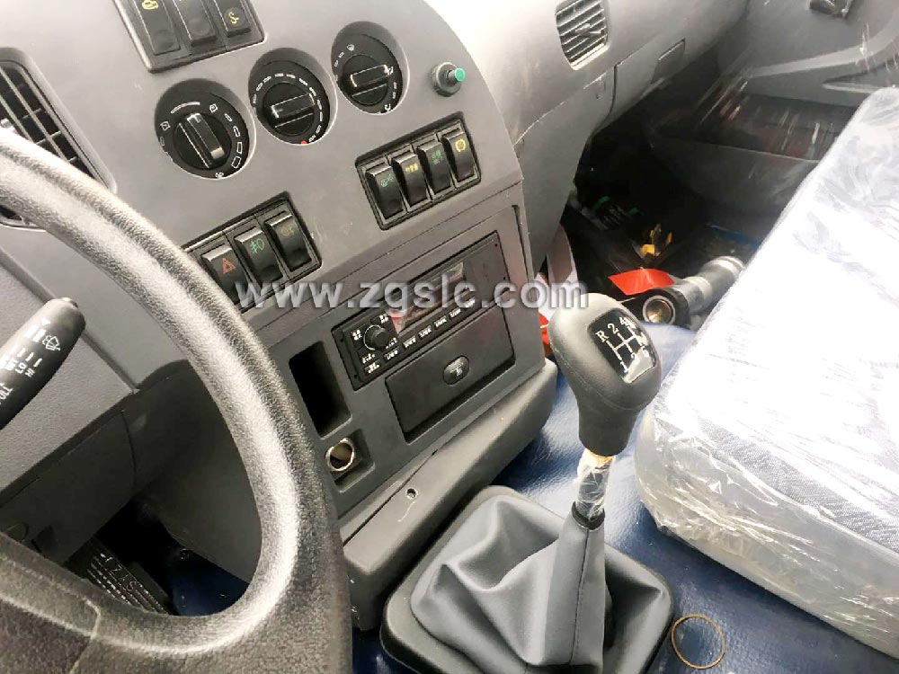 程力12方老款東風(fēng)145灑水車黃牌(國五)
