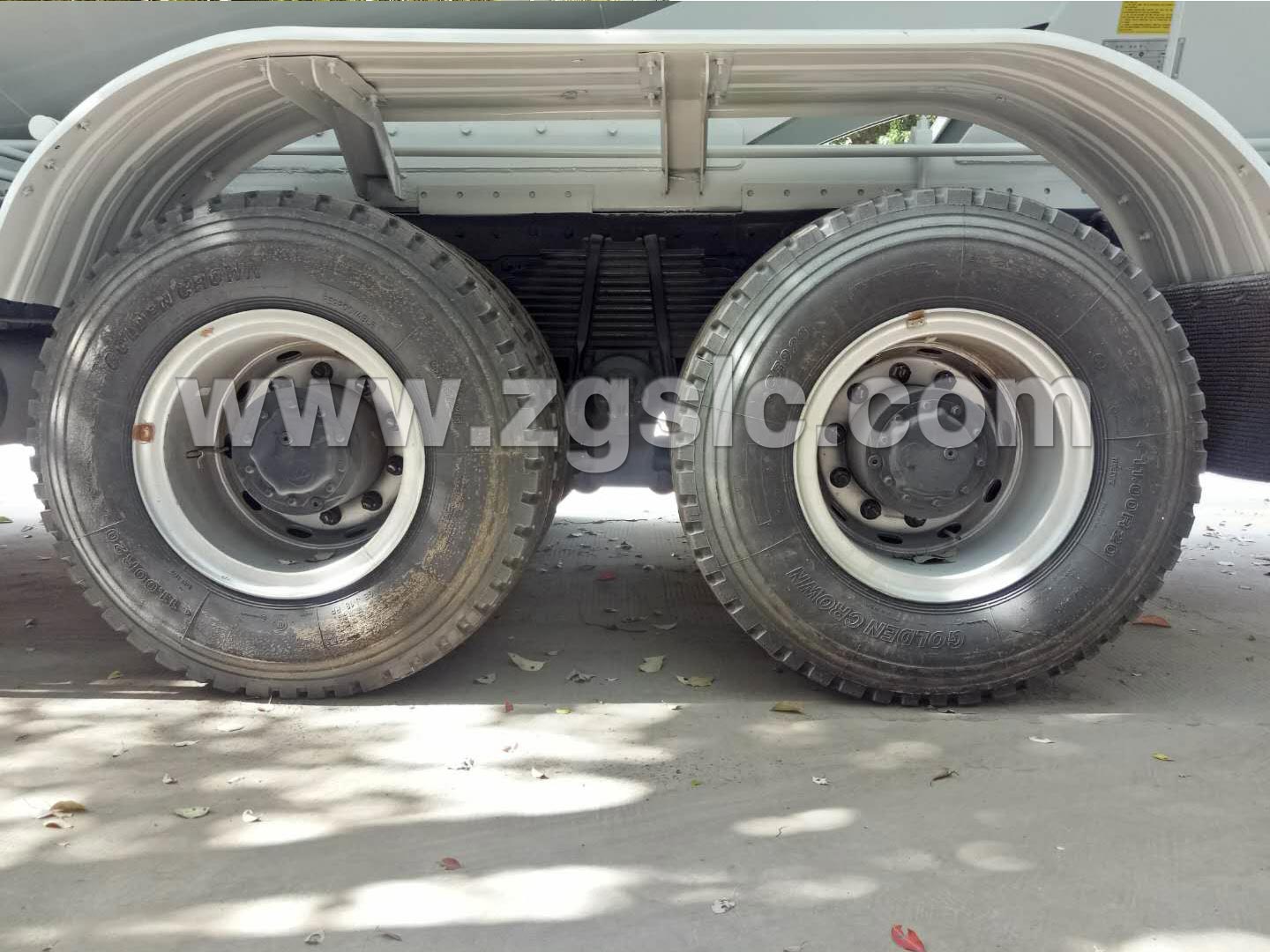 福田混凝土攪拌運(yùn)輸車(國(guó)五)