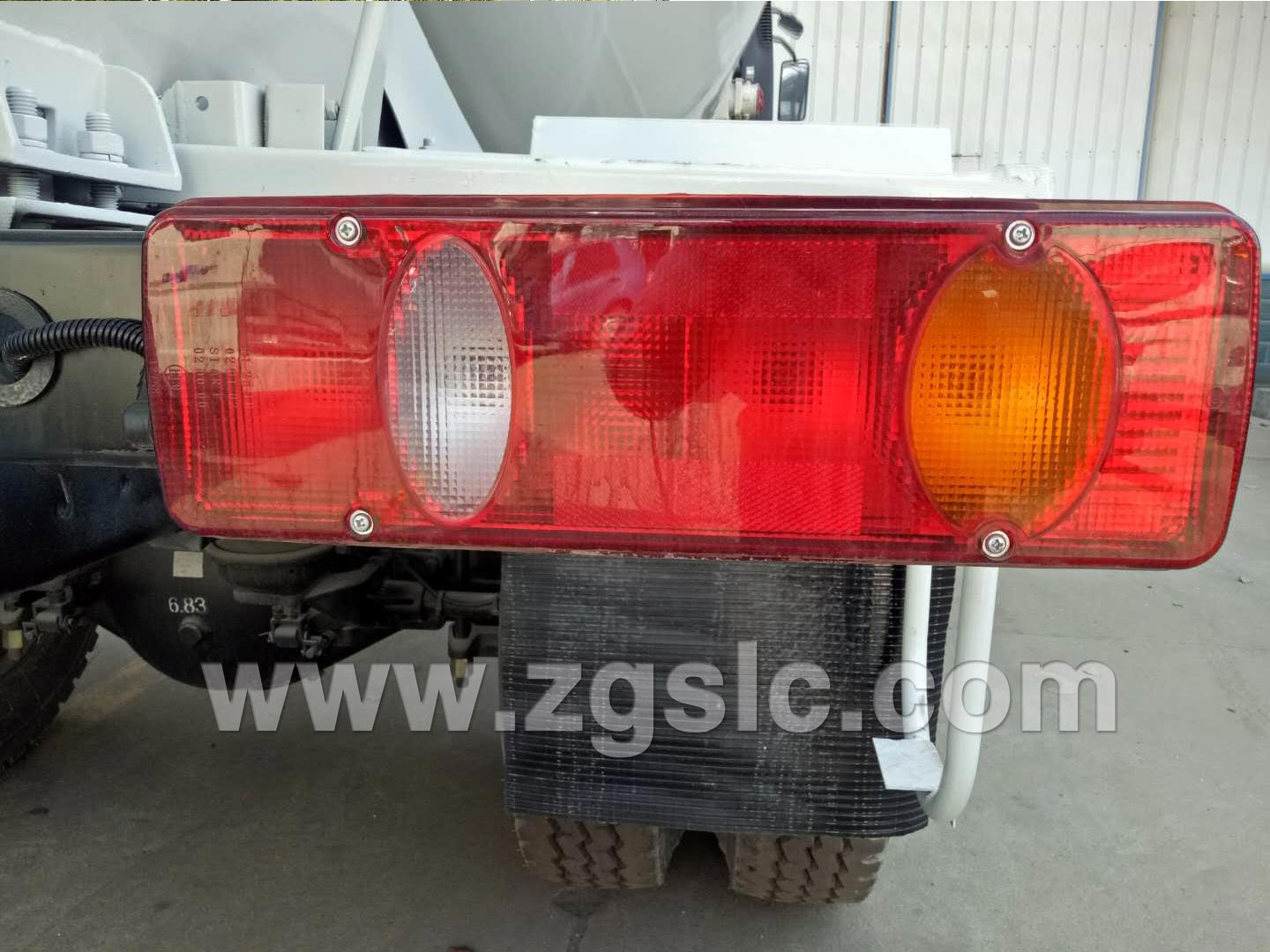 東風(fēng)Z16混凝土攪拌運(yùn)輸車(國(guó)五)