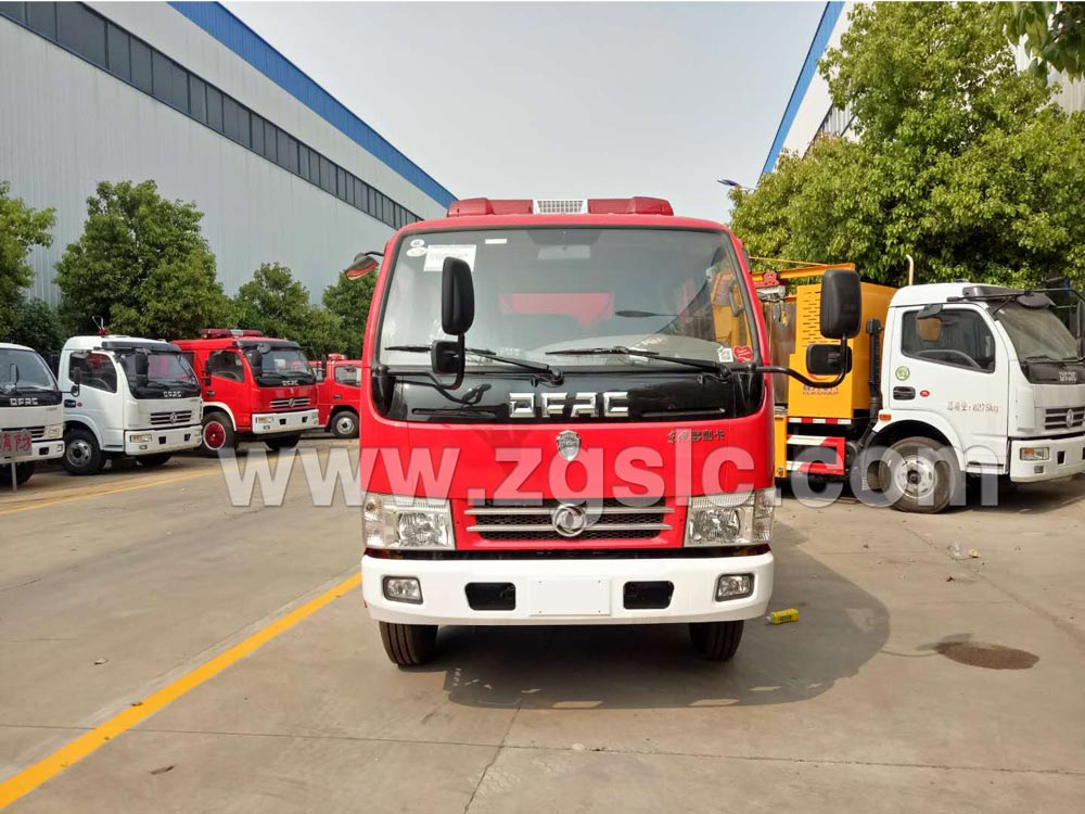 東風(fēng)小多利卡水罐消防車(chē)(國(guó)五)