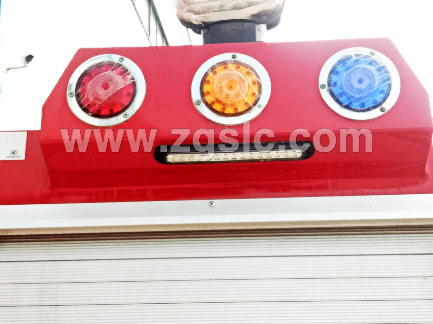 東風(fēng)凱普特雙排水罐消防車 (國五)