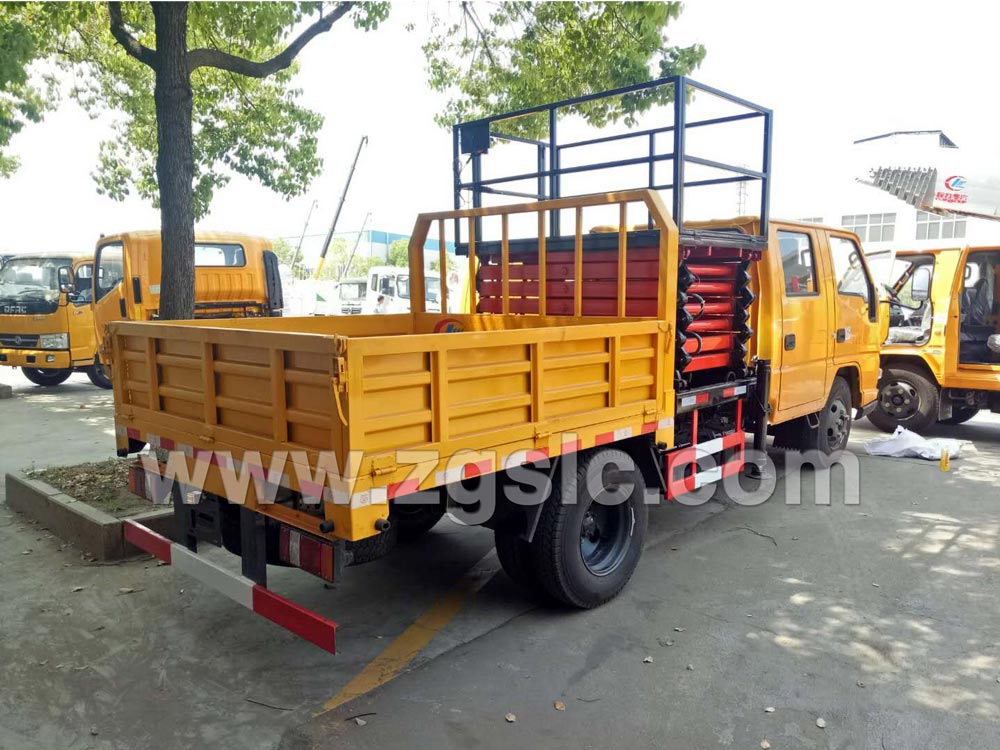 江鈴10米高空作業(yè)升降平臺車(國五)性價比