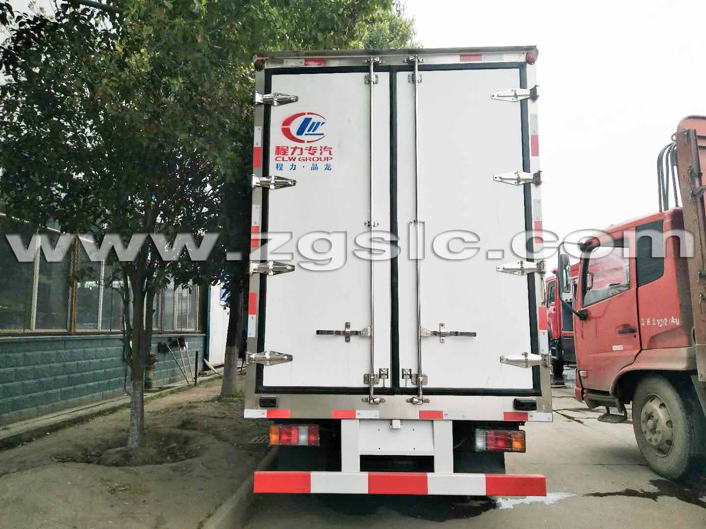 躍進(jìn)小福星（柴油版）單排冷藏車(chē)