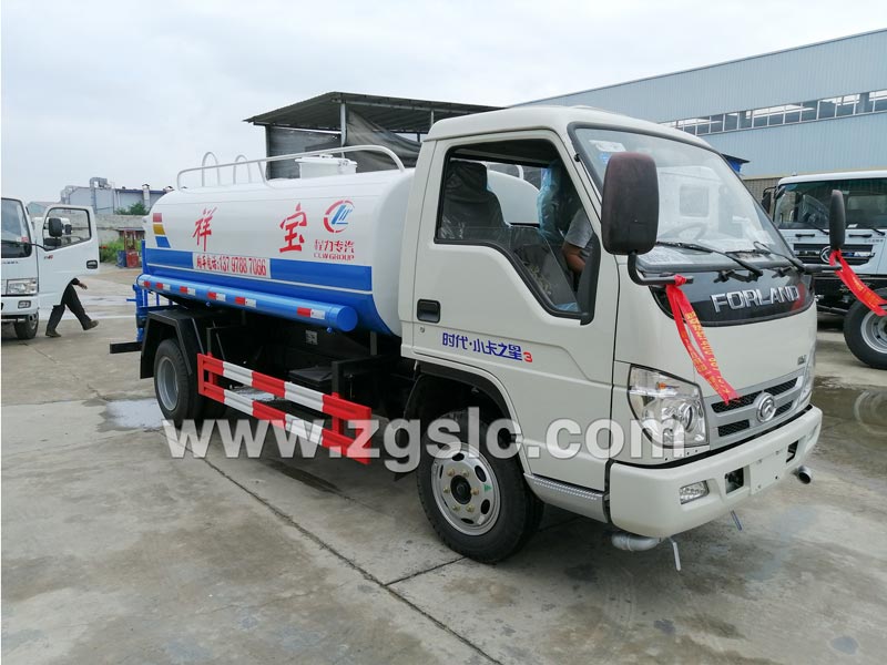 2019/05/31 九江張總在程力專(zhuān)用汽車(chē)股份有限公司訂購(gòu)一臺(tái)5噸國(guó)三灑水車(chē)，單號(hào)2019053