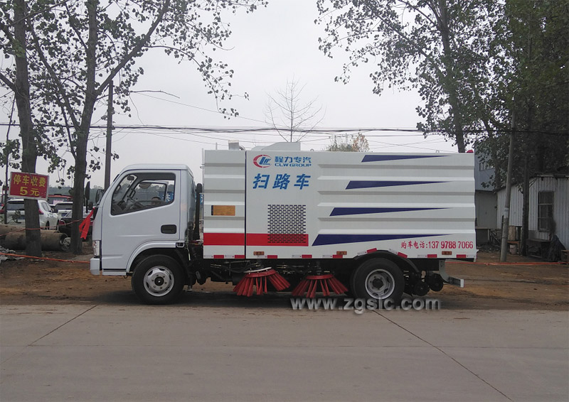 掃路車(chē)價(jià)格
