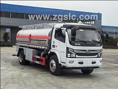 程力集團(tuán)東風(fēng)大多利卡8方加油車(chē)（國(guó)六）