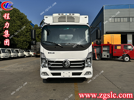 程力牌冷藏車采用全新承載力，更穩(wěn)定舒適，去縱擎自由狂途
